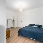 2-Bedroom Apartment With Park View